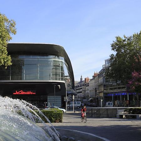 La Touraine Romantique Tours Exterior photo