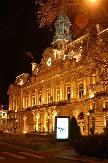 La Touraine Romantique Tours Exterior photo